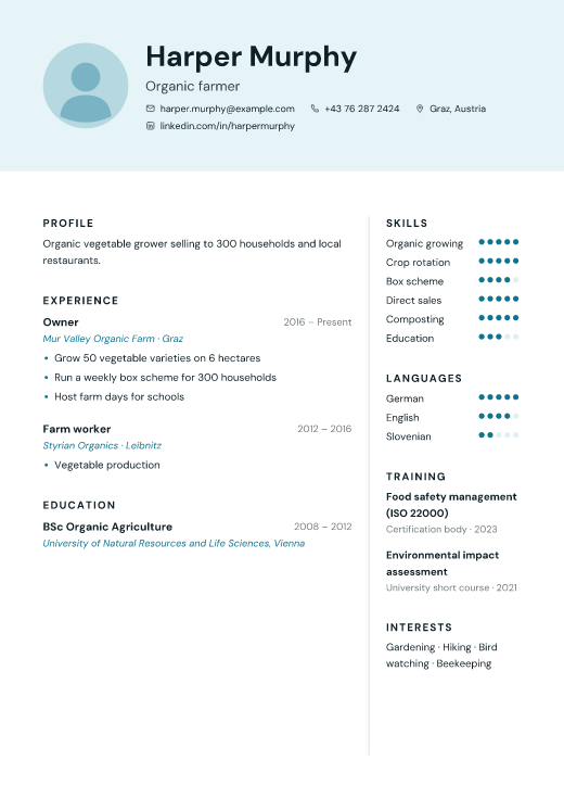 Organic farmer resume template, Crew design