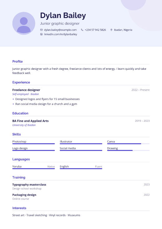 Junior graphic designer resume template, Spotlight design