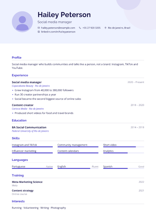 Social media manager resume template, Spotlight design