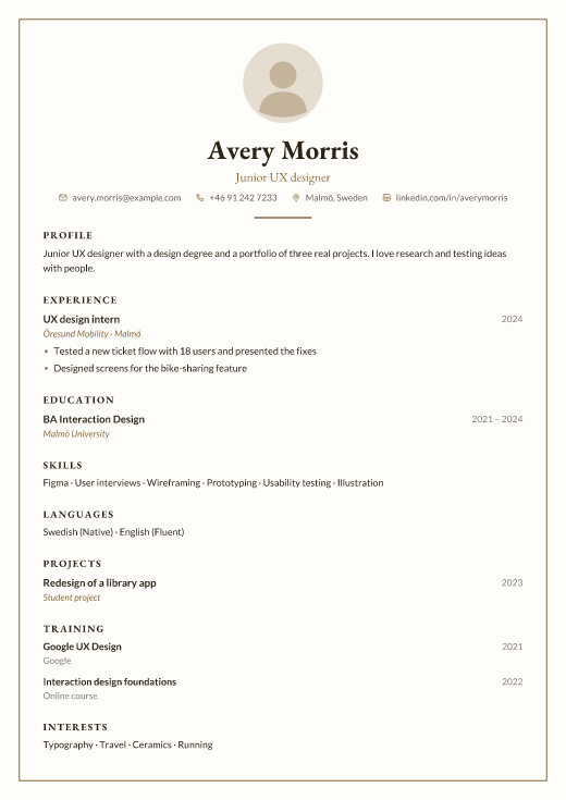 Junior UX designer resume template, Frame design