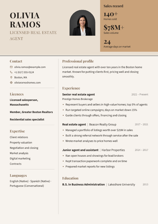 Licensed real estate agent resume template, Estate Serif design